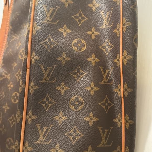 Authentic Louis Vuitton Graceful PM - Picture 11 of 17